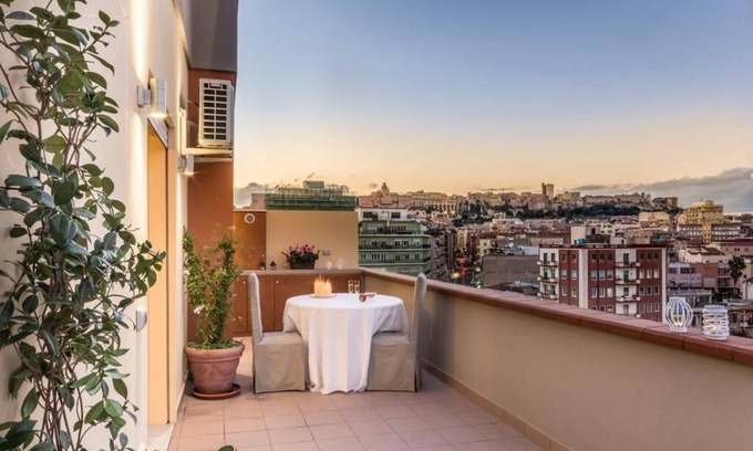 Province of Cagliari Apartamento | Exclusivo ático en el centro de la ciudad - Elafi Penthouse