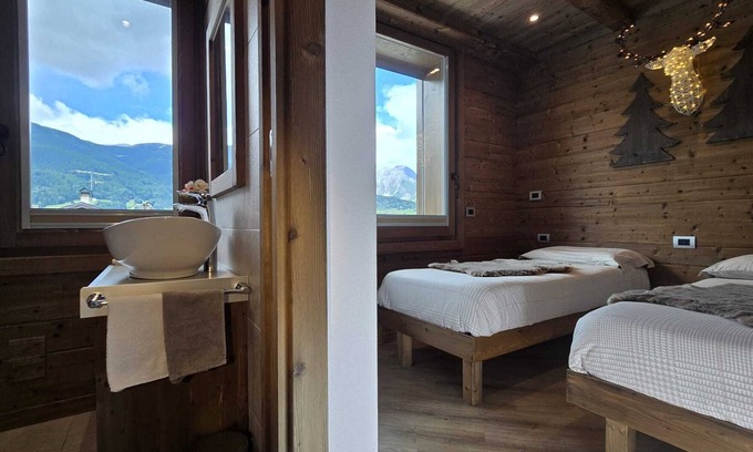 Valdisotto Chalet De Esquí | Exclusive rustic chic chalet with large furnished rooftop garden