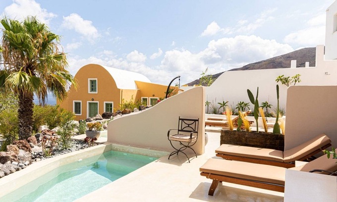 Finikia Villa | Exclusive Santorini Villa | 3 Bedroom Villa | Private Jetted Pool Sea & Phenomenal Sunset View | Finikia