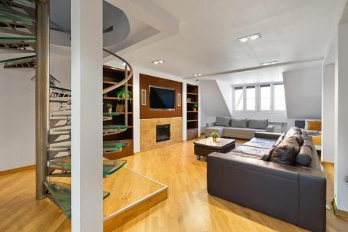 Old Town Apartamento | Exclusive & Stylish 3-Level Apartment in Warsaw Old Town - 150 m