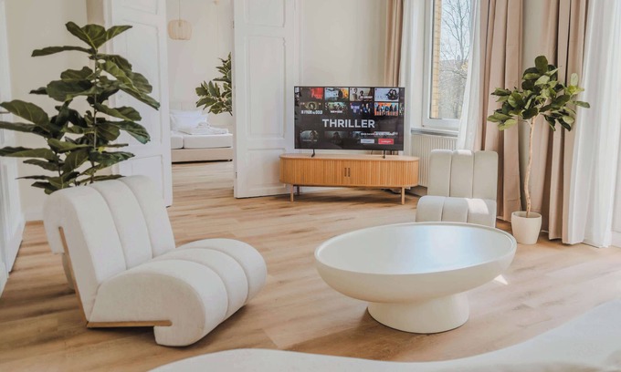 Stadtmitte/Neustadt Apartamento | Exclusive Suite Art Nouveau in the Philosophers Quarter - Spacious luxury apartm