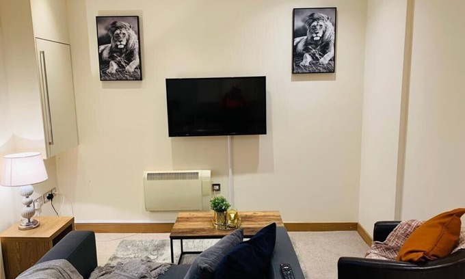 Sunderland Apartamento | Executive Apartment a very short walk to the Sunderland metro and train station.