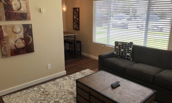 Pacific Beach Casa | Duplex Ejecutivo Pacific Beach con A / C