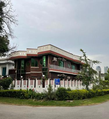 F-8 Sector Casa | Executive Galaxy Guest House Islamabad