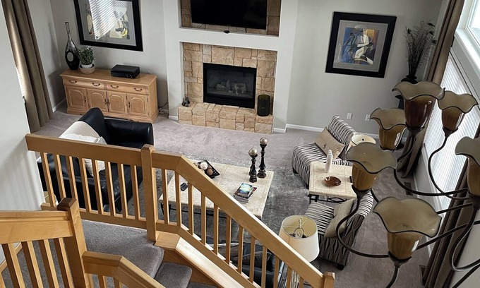 Lakeville Casa | Casa ejecutiva con todas las comodidades, ubicación privilegiada