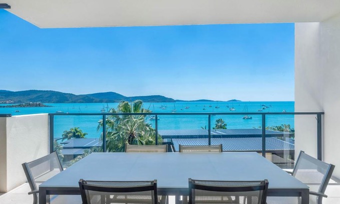 Airlie Beach Apartamento | Executive on Whisper Bay - Cannonvale
