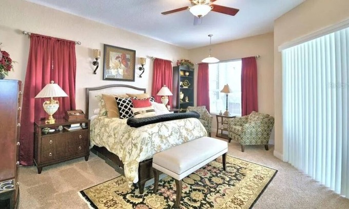 Lakeland Highlands Casa | EXECUTIVE POOL HOME PERFECT FOR ENTERTAINING IN BETWEEN TAMPA AND ORLANDO