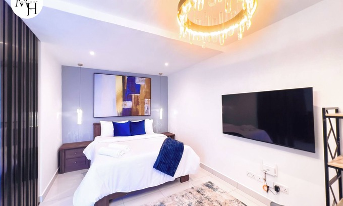 Accra Apartamento | Executive Studio at Loxwood House by Meraki Homes