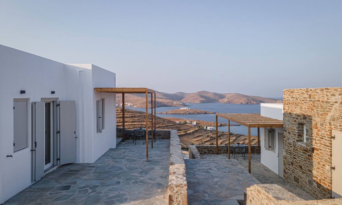 Kithnos Apartamento | Executive Suite By Kythea Suites Kythnos