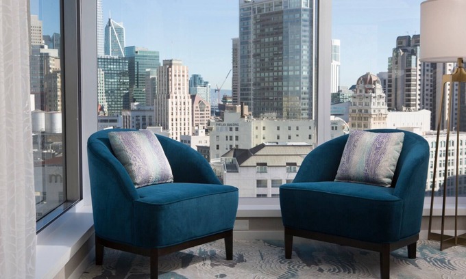 Union Square Casa | Executive Suite w/ Parlor Area, Hotel Nikko San Francisco, Indoor Pool
