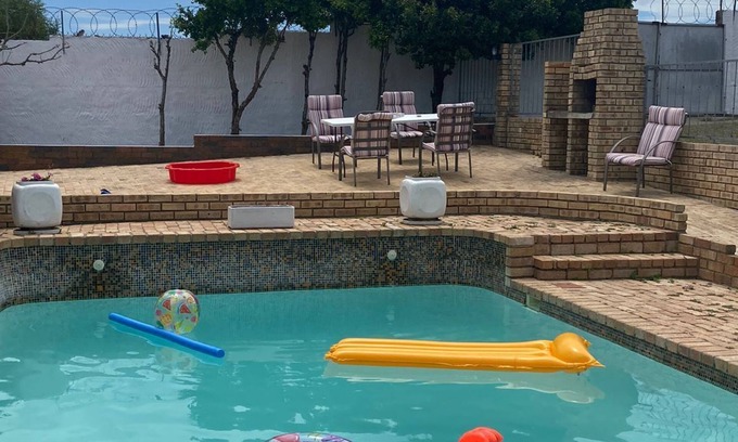 Port Elizabeth Apartamento | Exhale in Port Elizabeth/Gqeberha 2 Bedroom apartment in the Friendly City