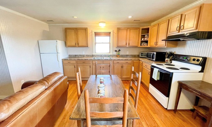 Ocracoke Casa | Exiled on Main Street: Large Pet-friendly home