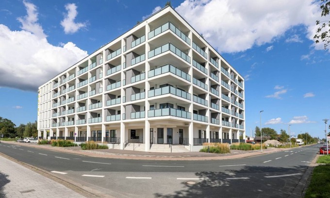 Innenhafen Apartamento | Exklusive 2-zimmer-fewo am Südstrand mit Meerblick und Blick zum Banter See