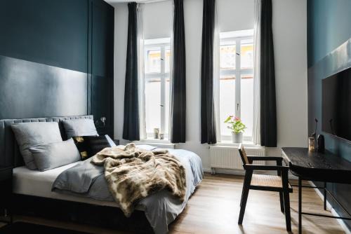 Mitte Apartamento | Exklusive Luxus-Unterkunft in Berlin Mitte: 2 Apartments, 130m², Designer-Möbel, Co2 neutrale Reinigung
