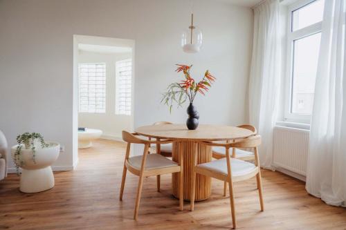 Celle Apartamento | Exklusives Apartment nahe Rathaus - Elegant & modern eingerichtet