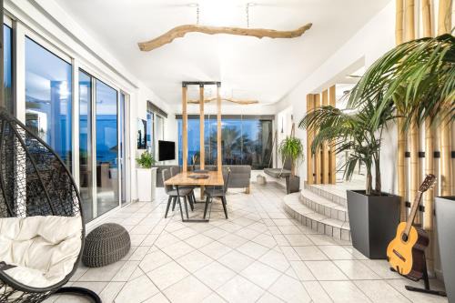 Porto Koukla Casa | Exotic Master-House in a Unique Location!