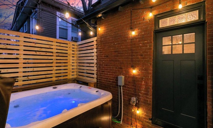 Hillsboro Village Casa | Expansive 3-Home Property w Hot Tub | Walk to Belmont & 12South