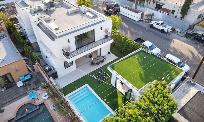 Beverly Grove Casa | Expansive 6-bedroom residence in prime West Hollywood, bright open living,