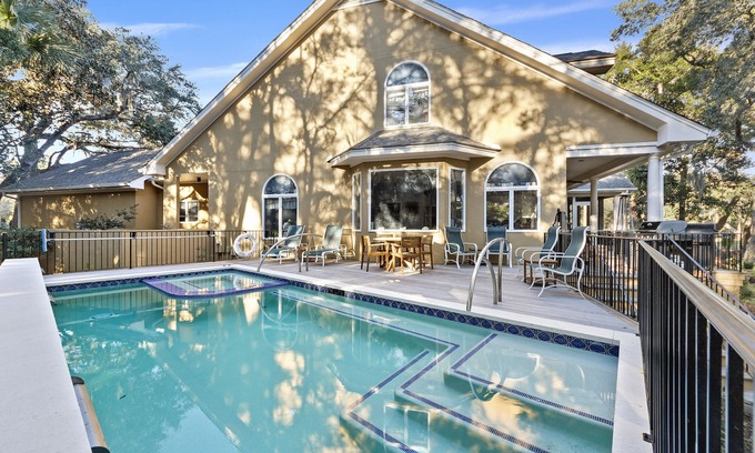 Vanderhorst Plantation Casa | SPACIOUS 6 bedroom Home behind 2nd Gate on Kiawah Island! NEW PRIVATE POOL!