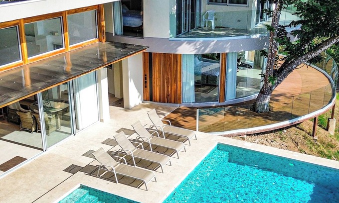 Tarcoles Casa | "Experience a unique moment in a corner of tranquility and natural beauty!"
