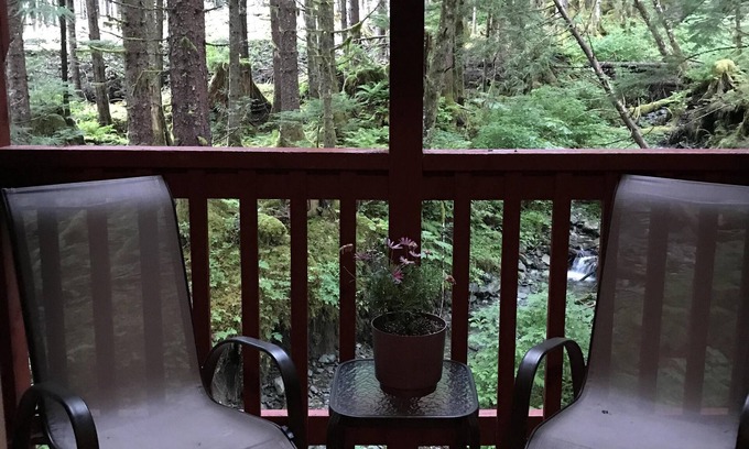 Craig Cabina | Experience Alaska with a touch of home!