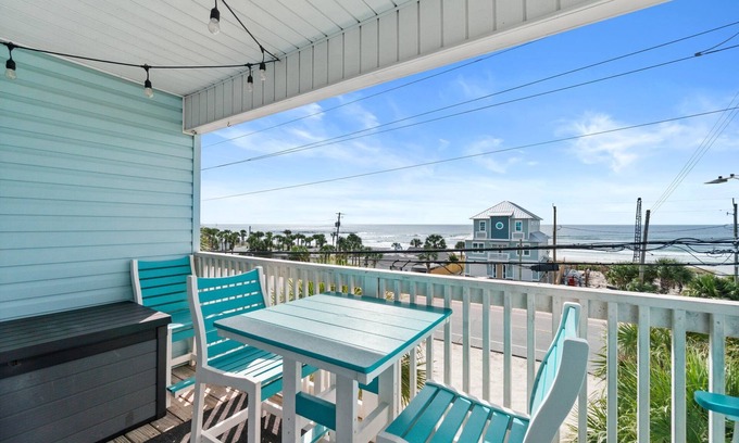 Bahama Beach Condominio | Experience Bahama Beach living, just steps away from Panama City Beaches