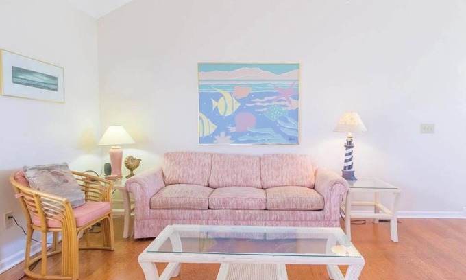 Ocean Sands Casa | Experience coastal charm at 1838 - Paradise Suite, a spacious 2-bedroom condo in Corolla, NC