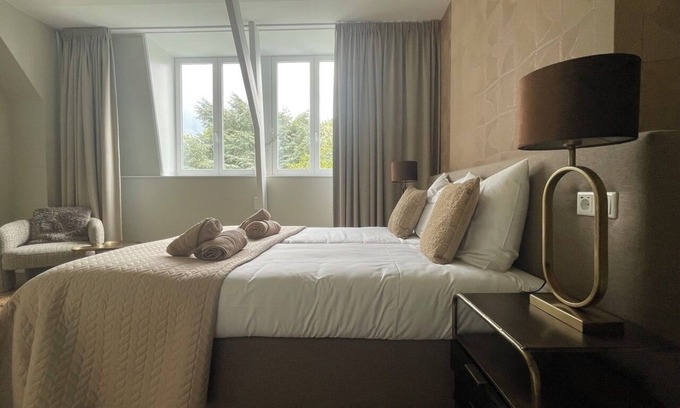 Centrum Apartamento | Disfruta de comodidad y estilo en esta suite de lujo,ubicada en un hermoso edificio histórico renovd