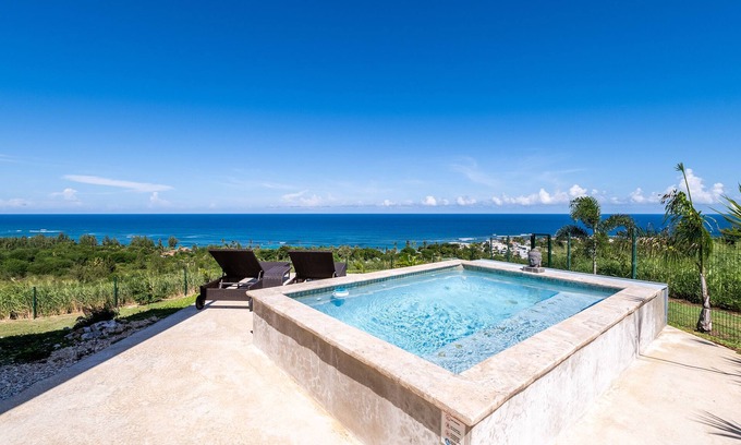 Maleza Alta Casa | Experience mesmerizing views at The Cliff House from your private plunge pool