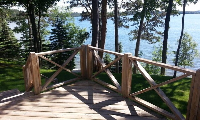Hackensack Casa | Hermosa Casa del Lago ubicado en el bosque del Norte
