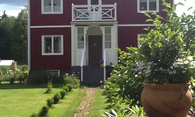 Mariannelund Apartamento | Naturaleza, mucha paz pero también pintura o cerámica: bienvenidos al corazón de Småland