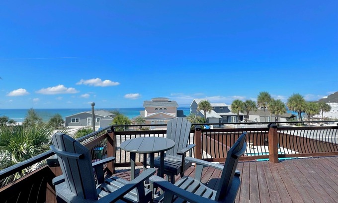 Lower Grand Lagoon Casa | Experience paradise in our 4-bedroom Gulf retreat near Panama City Beaches