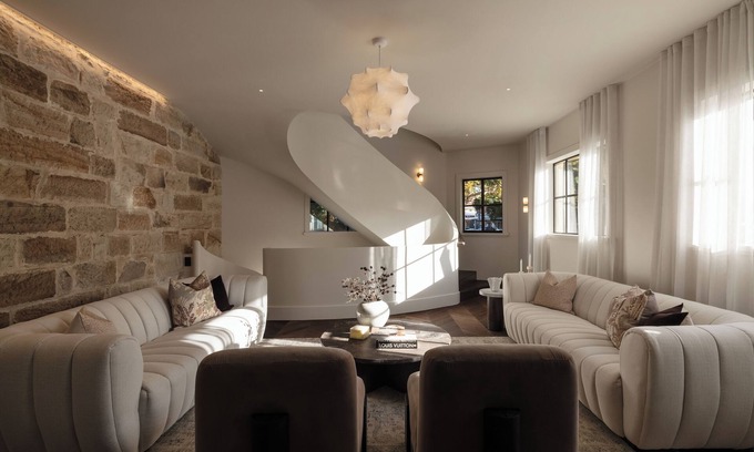 Annandale Casa | Experience Sydney Living: Heritage Charm & Modern Luxury