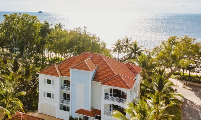 Clifton Beach Apartamento | Experimente la esencia del Pacífico Sur en Queensland tropical, Australia.