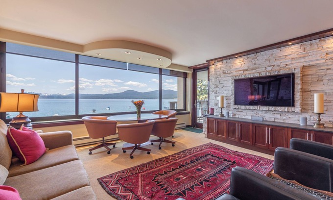 Brockway Casa | Experience the serene Lake Front Retreat at Brockway Springs Resort