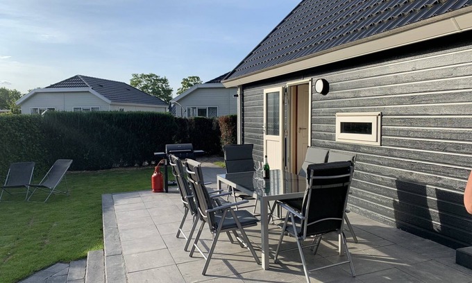 Lathum Casa | Experience the ultimate pleasure of quality time with friends and family in this holiday home!