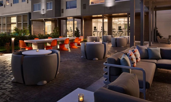 Williamsburg Casa | Explore Orlando From This Convenient Home Base! 3 Convenient Units Near SeaWorld