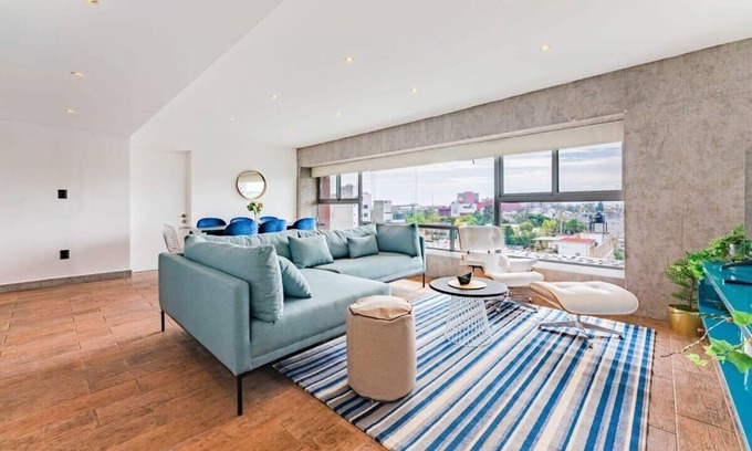 Zona Rosa Condominio | Explore Trendy Juarez Vibes, Shopping & Nightlife