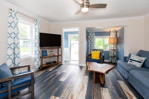 Huron Casa | Explorers Cottage at Rye Beach