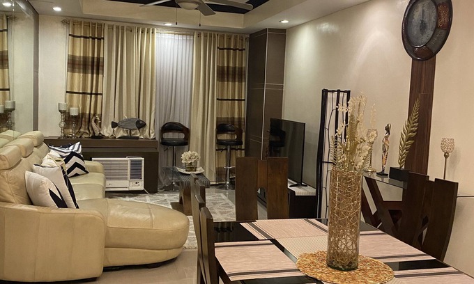 Bagumbayan Condominio | Exquisite 2 bedroom Suite At Eastwood City!