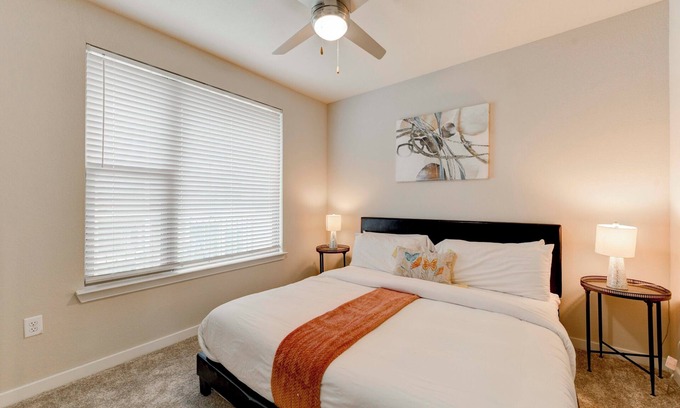 East Cesar Chavez Apartamento | Exquisite 2Br/2Ba in East DTATX