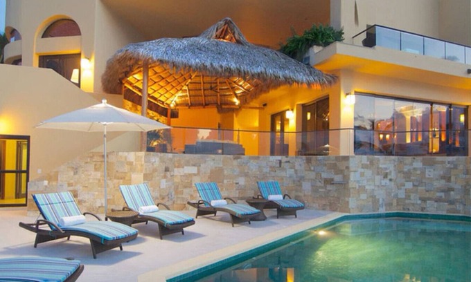La Punta Villa | Exquisite 6 bedrooms fully staffed in exclusive gated community / private beach
