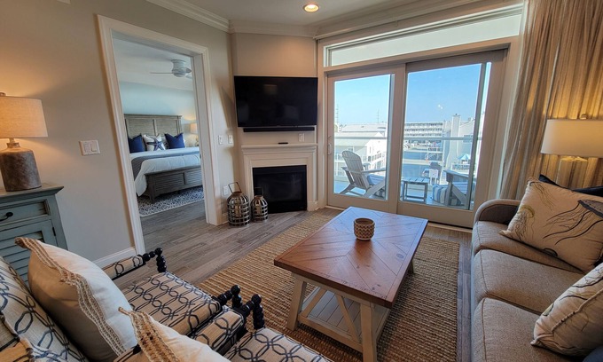 Dewey Beach Condominio | Exquisite Bayview Residence at Lighthouse Cove