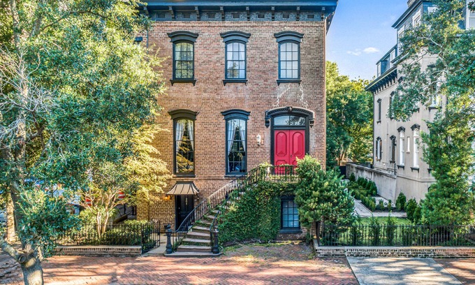 Historic Downtown Savannah Casa | Exquisite Estate with Impeccable Courtyard, Gated Parking by Lucky Savannah