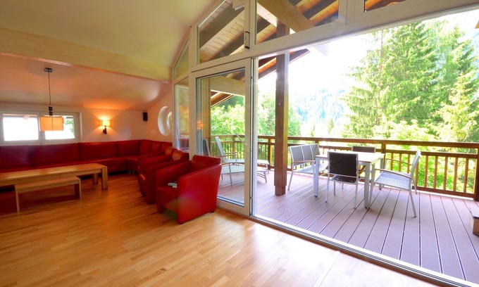 Bad Gastein Apartamento | Exquisite penthouse with large balcony in superb location; whirlpool in winter