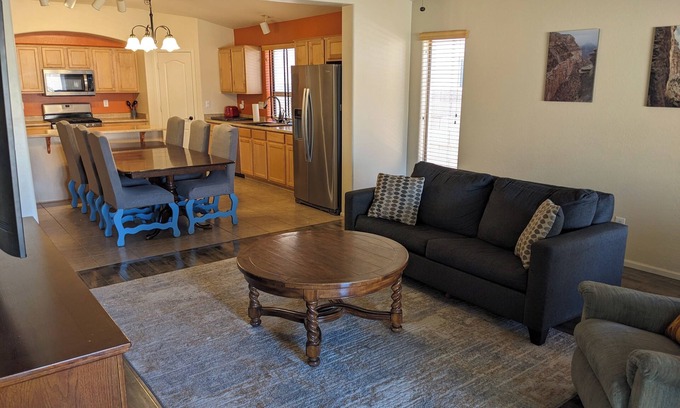 Sarival Gardens Casa | Extended Stay Goodyear Gem Near Ballpark
