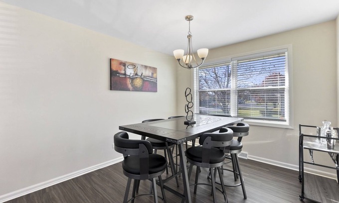 Matteson Casa | Extended Stay Matteson FHS Rental