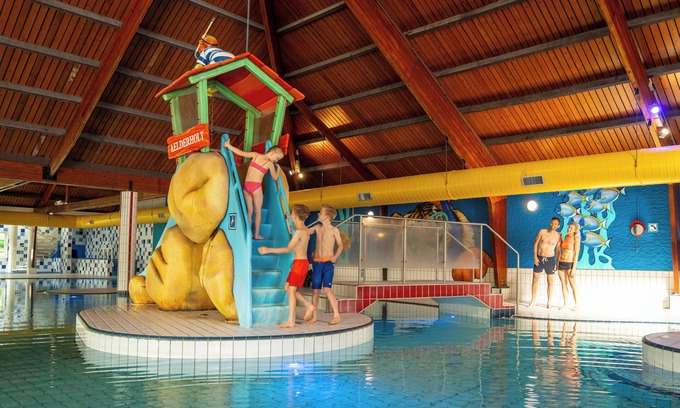 Aalden Casa | Extra luxury 10-person bungalow in the holiday park Landal Aelderholt