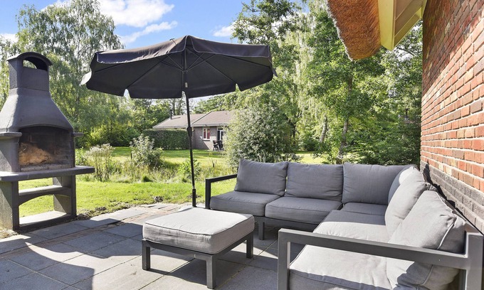 Aalden Casa | Extra luxury 16-person bungalow in the holiday park Landal Aelderholt