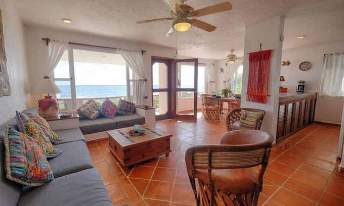 Akumal Condominio | Extraordinary Ocean Views - 2 bed / 2 bath and pool